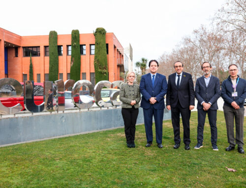 The President of the Parliament visits Eurecat to learn about the scientific and technological infrastructures and innovation projects of the centre